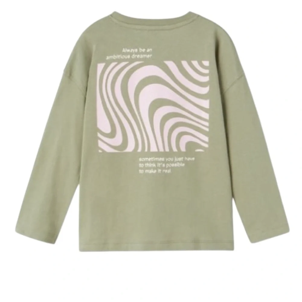 Zara Kids Green Long Sleeve Tee with Pink Graphic – Size 10